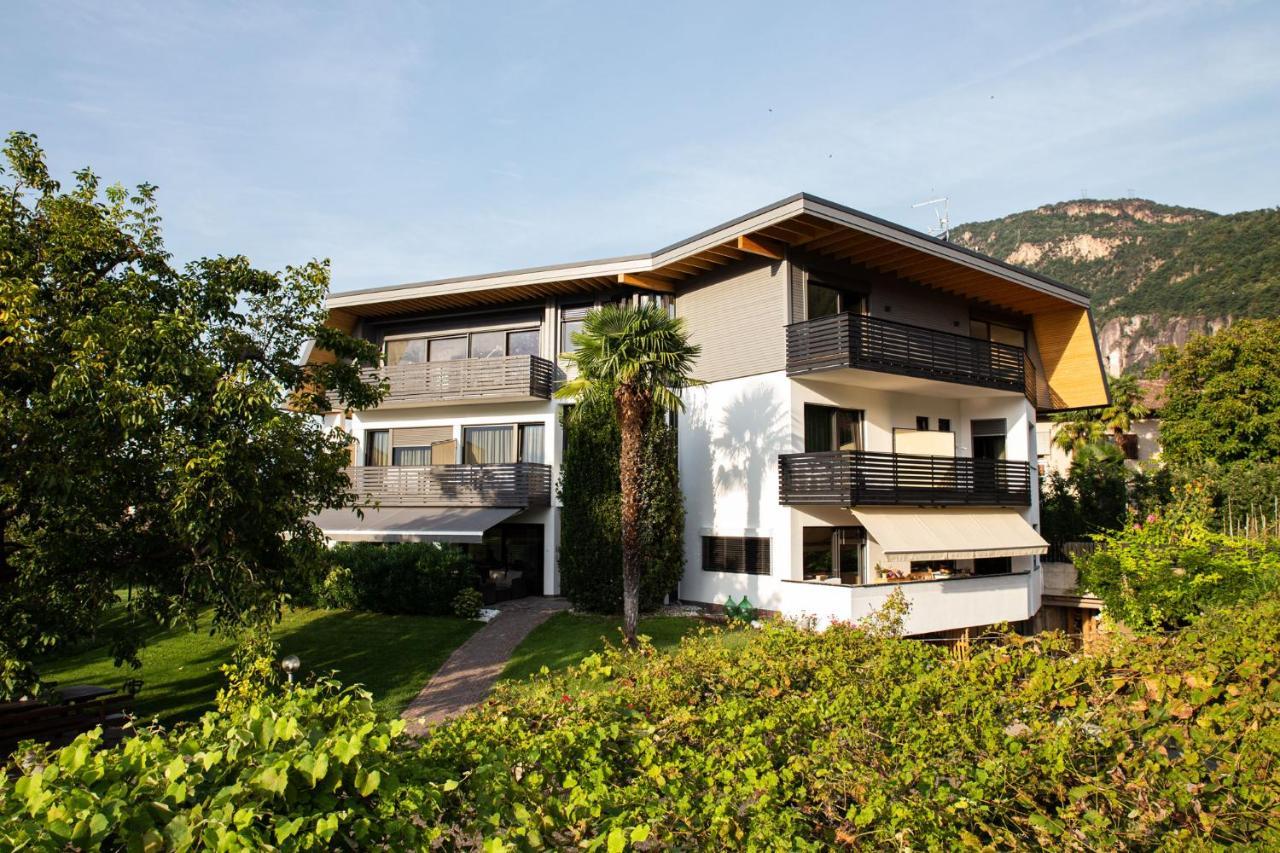 Julias Guesthouse Ora / Auer Ngoại thất bức ảnh